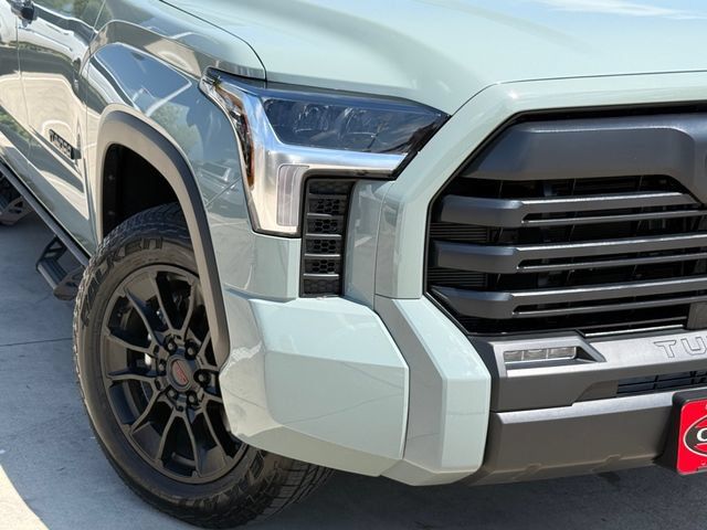 Used 2025 Toyota Tundra SR5 AWD/4WD image 7