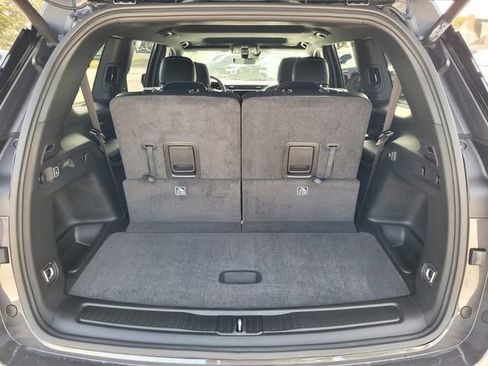 New 2025 Jeep Grand Cherokee L Altitude image 15