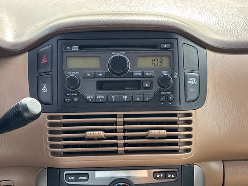 Used 2005 Honda Pilot EX-L image 12