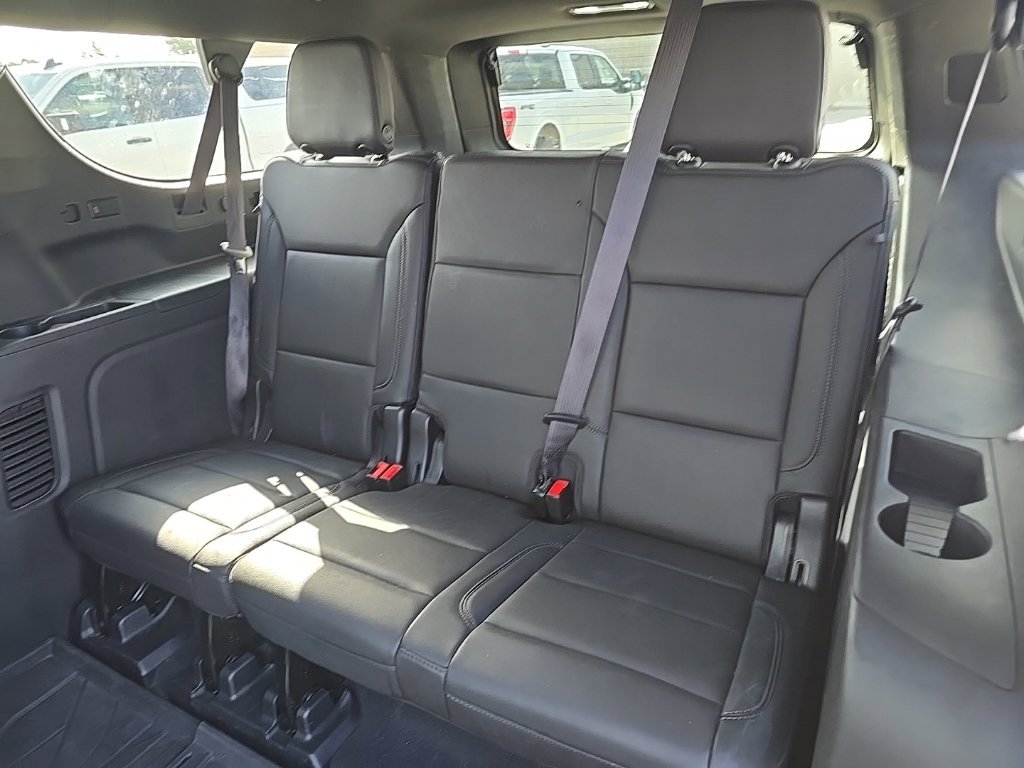 Used 2021 Chevrolet Suburban Z71 AWD/4WD image 18
