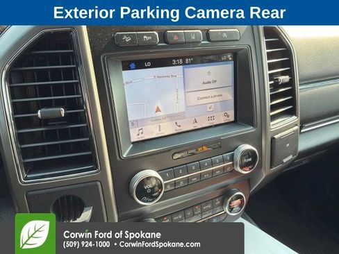 Used 2019 Ford Expedition XLT w/ Equipment Group 202A AWD/4WD image 11
