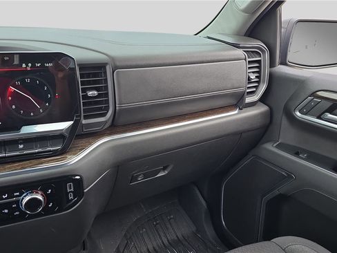 Used 2023 GMC Sierra 1500 Elevation w/ LPO, Elevation Black Package image 14