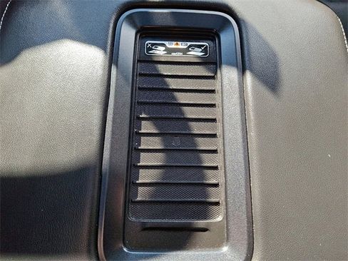 Used 2017 Chevrolet Tahoe LT w/ LT Signature Package image 26