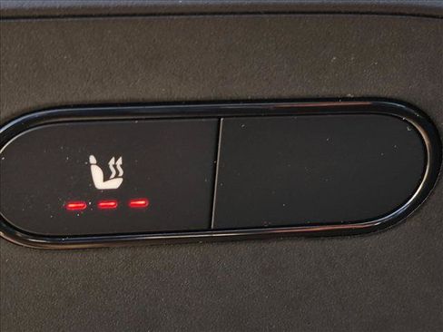 Used 2024 Mercedes-Benz Sprinter 2500 image 16