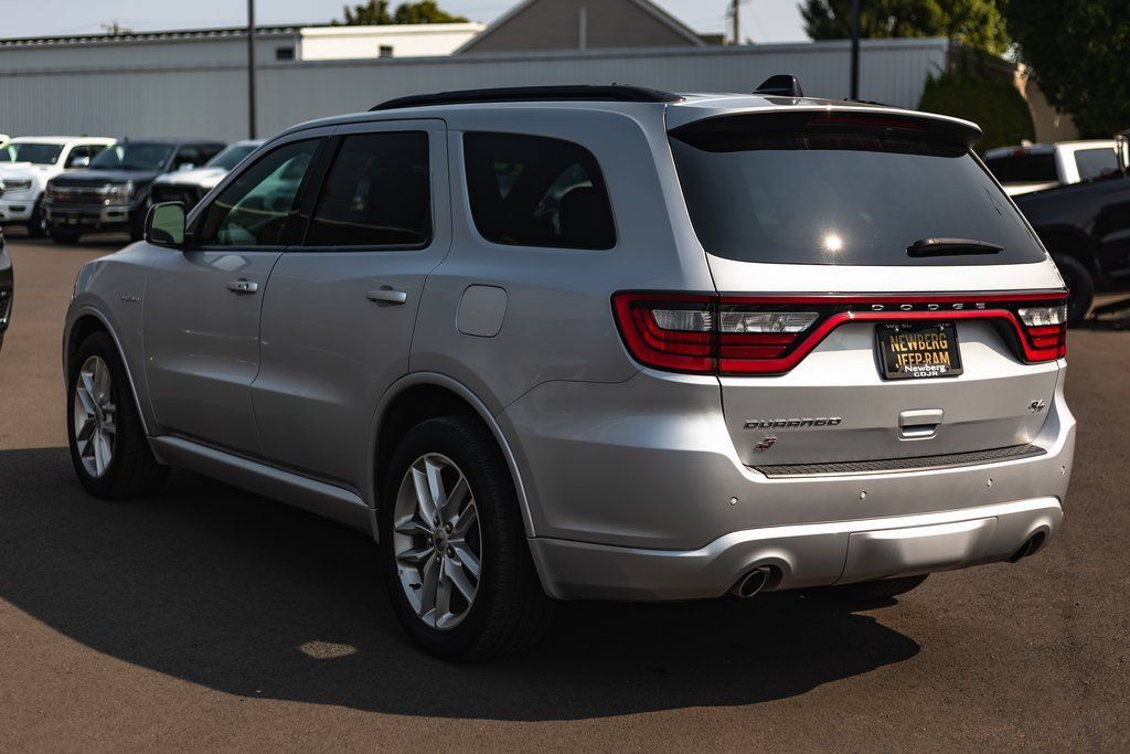 Used 2024 Dodge Durango R/T AWD/4WD image 10