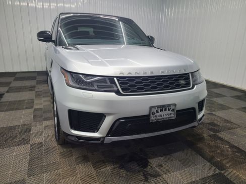 Used 2018 Land Rover Range Rover Sport HSE image 5