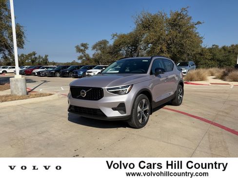 New 2026 Volvo XC40 B5 Core w/ Protection Package Premier image 1