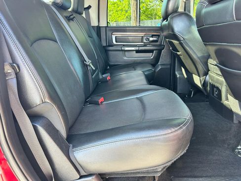 Used 2015 RAM 1500 Laramie w/ Convenience Group image 12