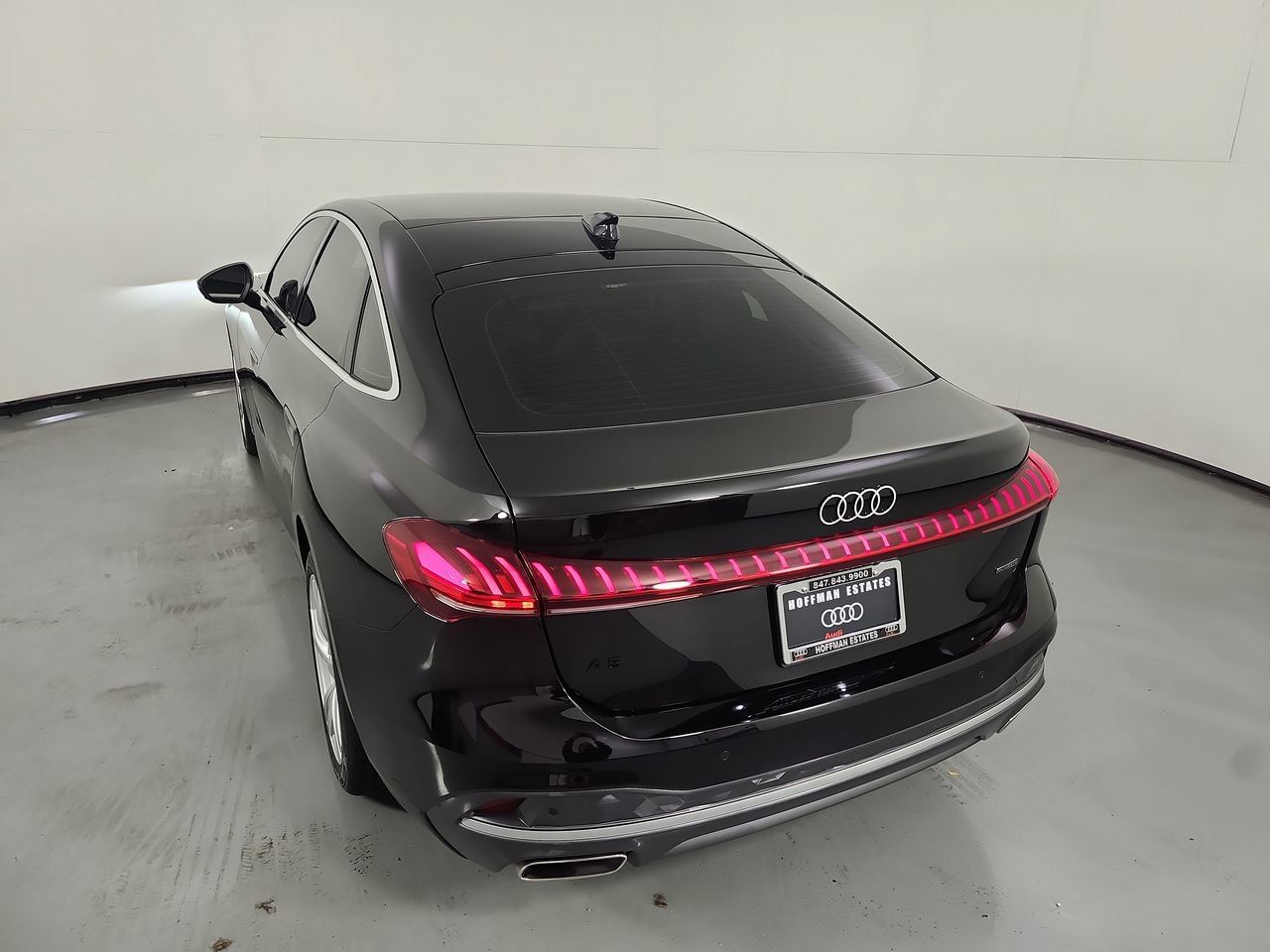 Used 2025 Audi A5 2.0T Premium Plus w/ Premium Plus AWD/4WD image 6