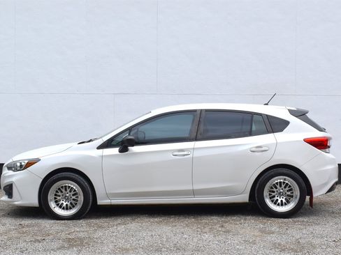 Used 2017 Subaru Impreza 2.0i AWD/4WD image 9