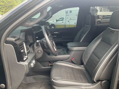 Used 2023 GMC Sierra 1500 AT4X AWD/4WD image 16