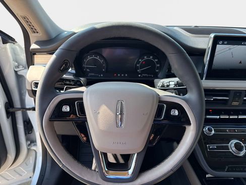 Used 2022 Lincoln Corsair FWD w/ Equipment Group 101A image 29