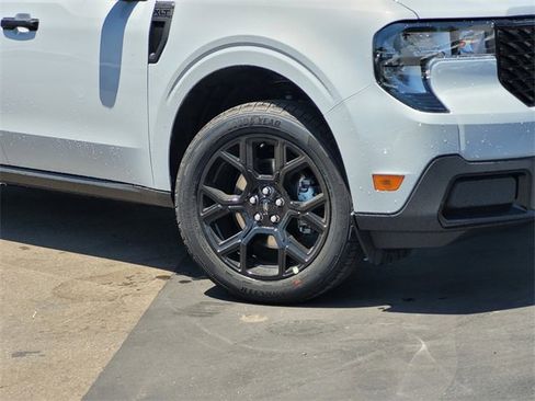 New 2025 Ford Maverick Lariat w/ Black Appearance Package image 2