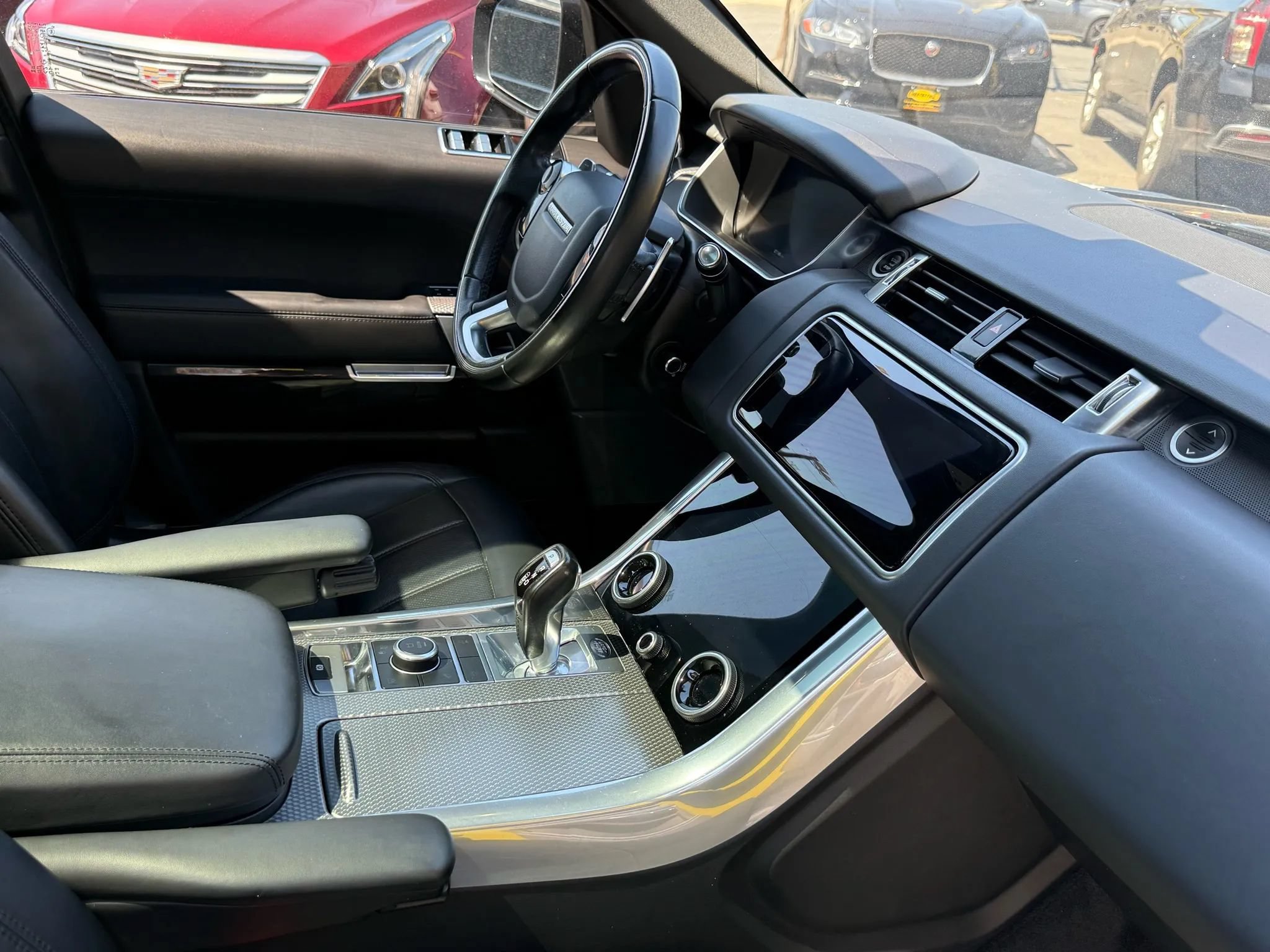 Used 2018 Land Rover Range Rover Sport Supercharged AWD/4WD image 23