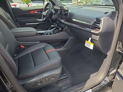 New 2026 Chevrolet Traverse RS AWD/4WD image 19