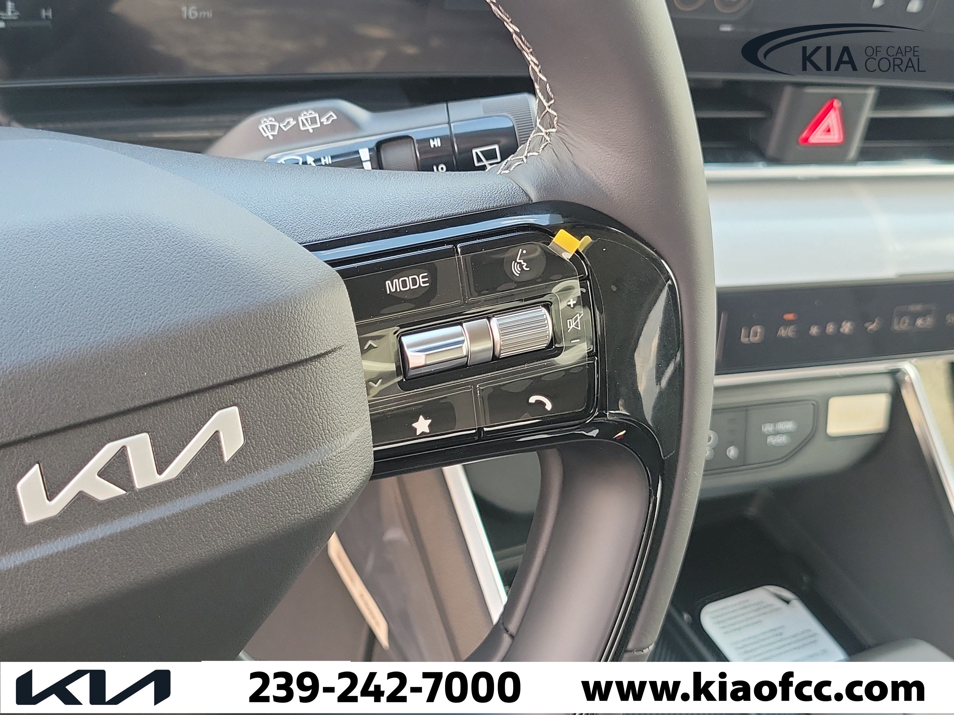 New 2027 Kia Carnival SX FWD image 29