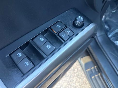 Certified 2023 Toyota Tacoma SR5 image 28