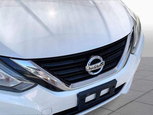 Used 2017 Nissan Altima 2.5 SV w/ Convenience Package FWD image 29