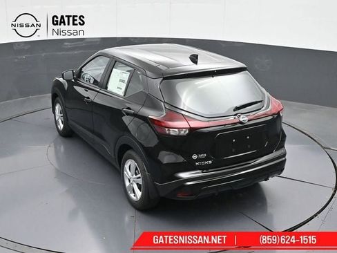 New 2025 Nissan Kicks Play S image 46