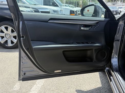 Used 2018 Lexus ES 350 w/ Premier Package image 14