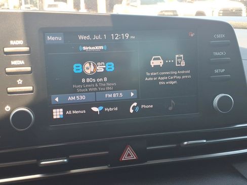 Used 2023 Hyundai Elantra Blue FWD image 16