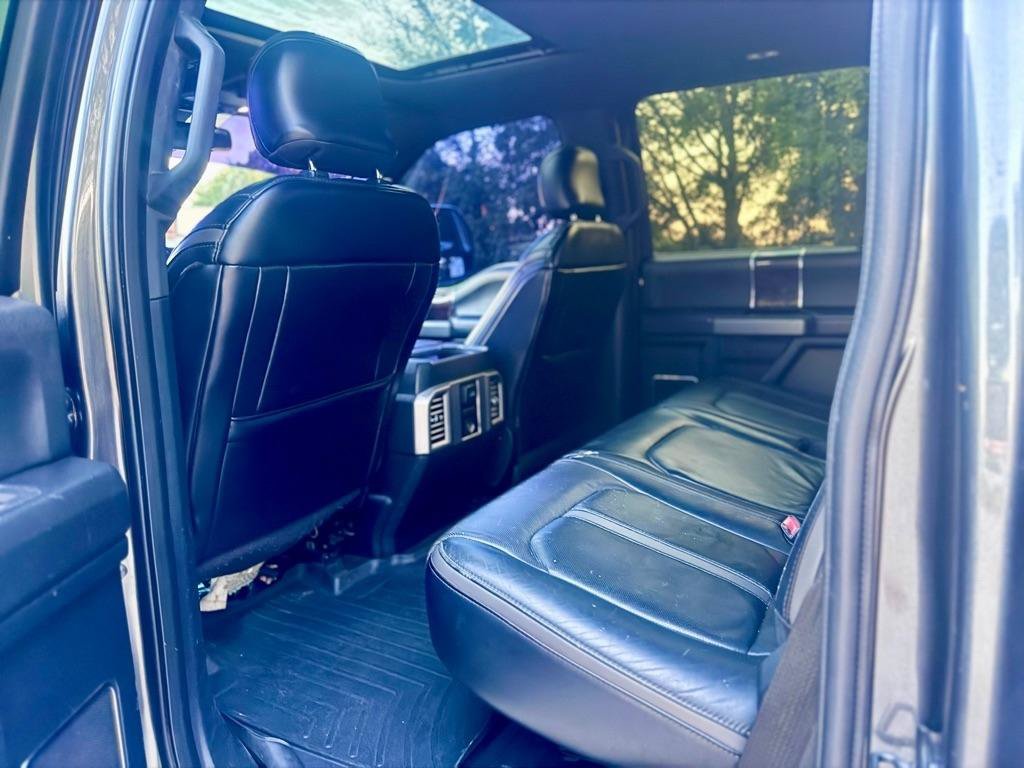 Used 2017 Ford F250 Platinum w/ Platinum Ultimate Package AWD/4WD image 4