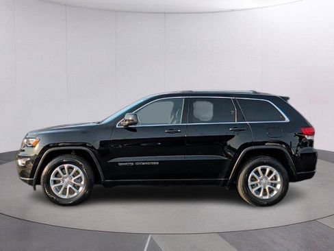 Used 2021 Jeep Grand Cherokee Laredo X RWD image 2