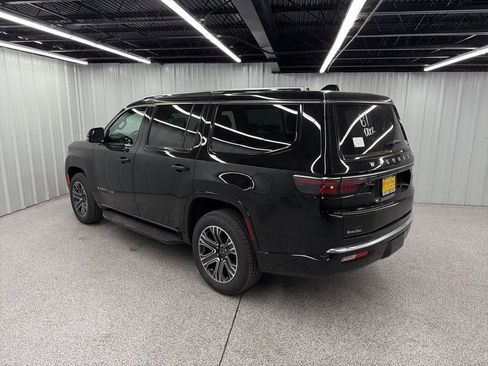 New 2025 Jeep Wagoneer 4WD image 4