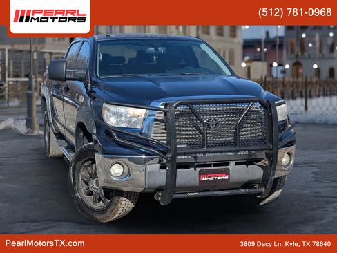 Used 2013 Toyota Tundra 4x4 CrewMax image 1