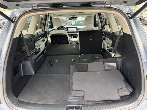 Used 2024 Kia Telluride EX image 38