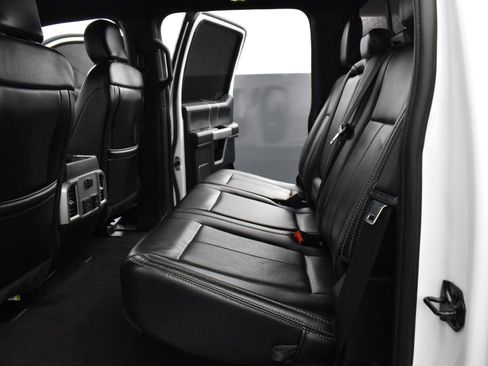 Used 2022 Ford F250 Platinum image 31