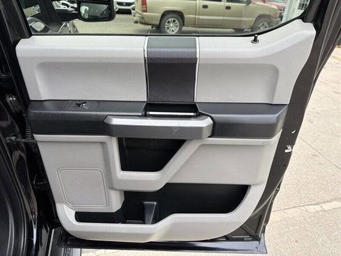 Used 2017 Ford F250 XLT w/ XLT Value Package image 19
