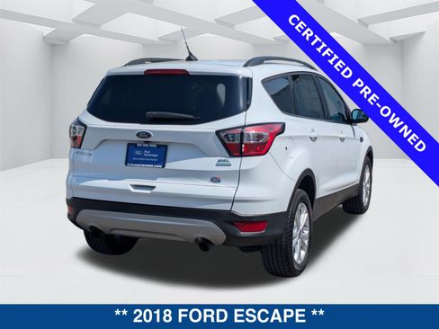 Certified 2018 Ford Escape SEL FWD image 4