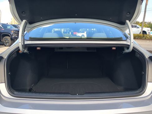 Used 2023 Hyundai Sonata Limited image 13