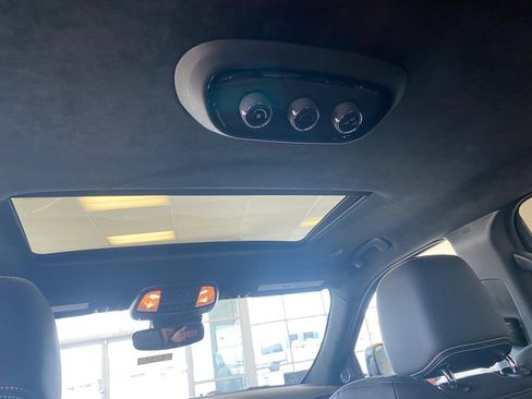 Used 2024 Dodge Durango SRT image 31