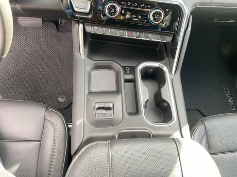 New 2026 GMC Sierra 2500 Denali w/ Max Trailering Package image 17