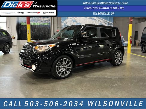 Used 2019 Kia Soul ! FWD image 1
