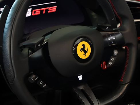 Used 2024 Ferrari 296 GTS RWD image 28