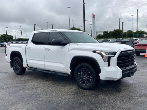 Used 2025 Toyota Tundra SR5 w/ SX Package RWD image 3