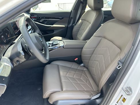 New 2026 BMW 530i xDrive AWD/4WD image 20