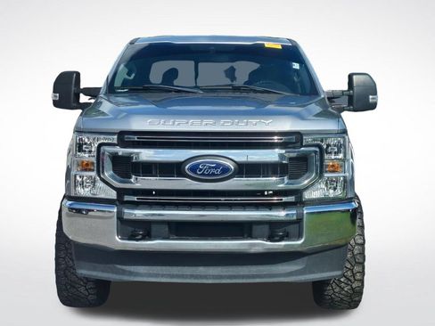 Certified 2022 Ford F250 XL w/ STX Appearance Package AWD/4WD image 4