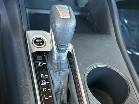 Used 2025 Nissan Altima 2.5 SV FWD image 20