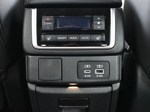 New 2026 Subaru Ascent Limited Bronze image 23