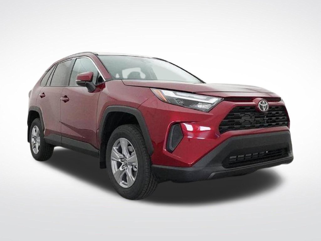 Used 2025 Toyota RAV4 XLE w/ Convenience Package FWD image 33