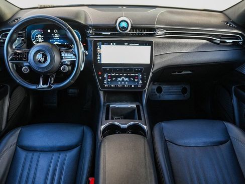 Used 2023 Maserati Grecale Modena image 11