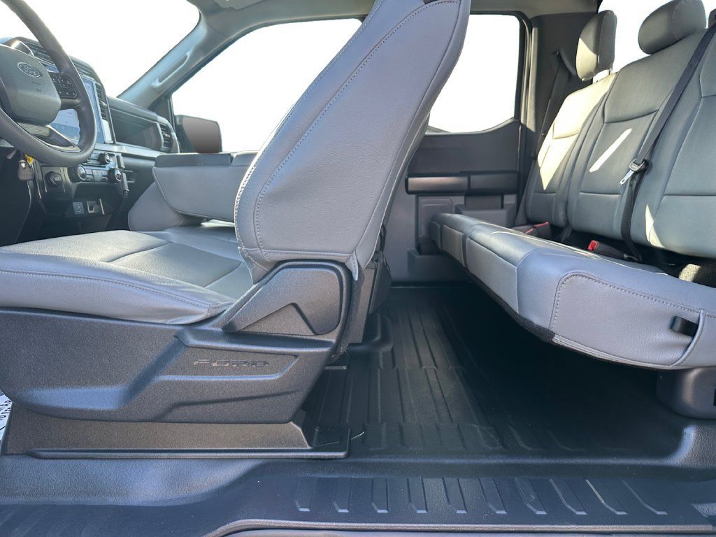 Used 2024 Ford F150 XL w/ Equipment Group 103A High RWD image 25