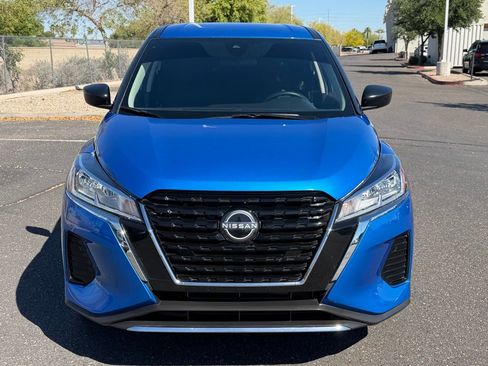 Certified 2025 Nissan Kicks Play S image 9