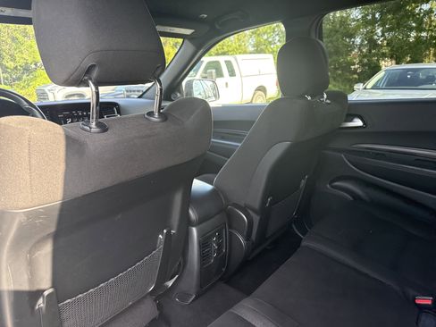 Used 2024 Dodge Durango SXT image 25
