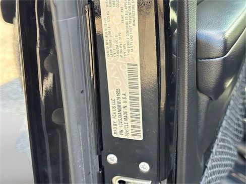 Used 2021 Jeep Wrangler Willys image 30