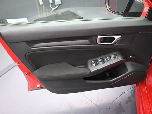 Used 2023 Honda Civic Sport image 27